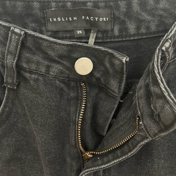 High Waisted Ripped Jeans - Picture 4 of 4